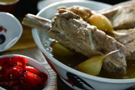 Bak kut teh 肉骨茶